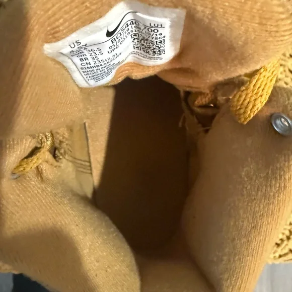 Nike Air Force One Mid Kids size 4.5Y Tan - Picture 6 of 6